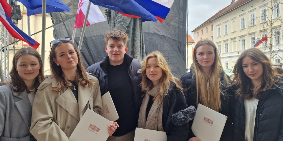 Srečanje mladih raziskovalcev Slovenije 2021 v vroči Murski Soboti